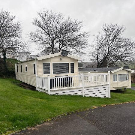 Take Me To The Beach At J&S Caravan Holidays Newquay Bay Resort Saint Columb Minor Exteriör bild